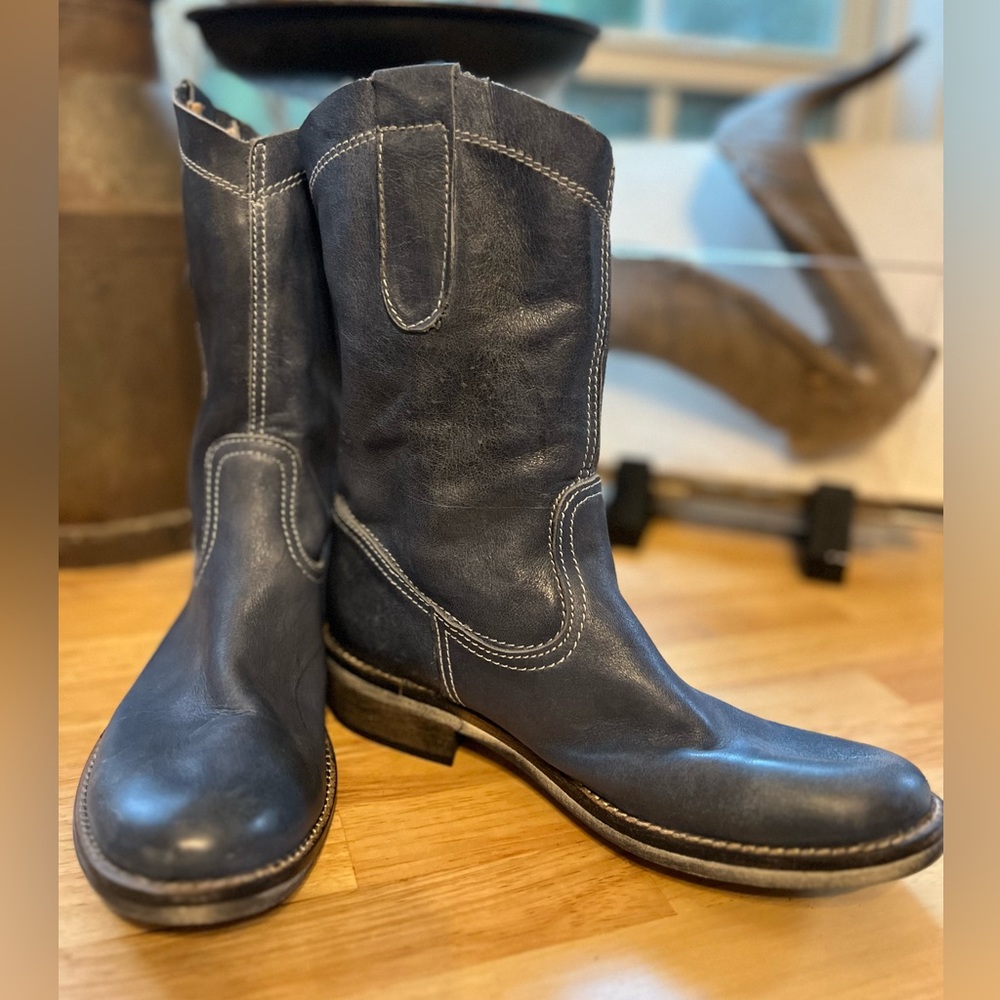 Sundance shoes leather blue boots sz 37